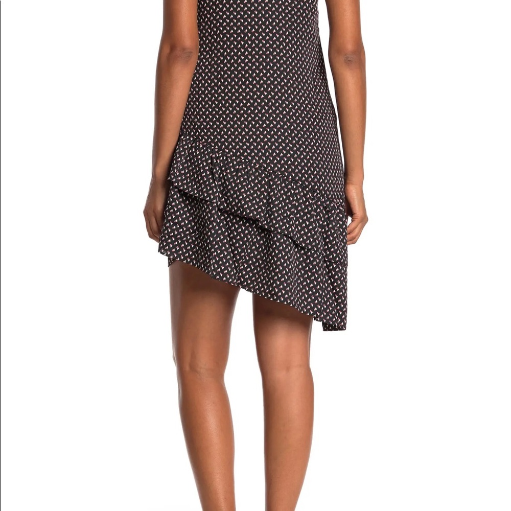 Heart printed  Asymmetrical ruffle dress - Picture 4 of 11